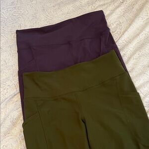 2 pairs Old Navy Powersoft 7/8 leggings